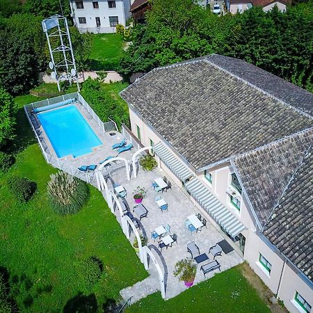 N'Atura Hotel แอร์-ซูร์-ลาดูร์ ภายนอก รูปภาพ